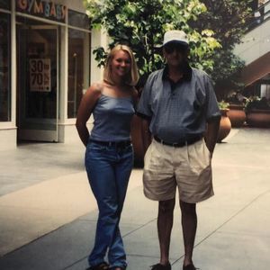 Meet your Posher, Leigh